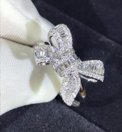 Fashion Lovely Bow Designer Band Rings for Wedding Shining Crystal Luxury Ring with CZ Diamond Stone for Women8655612