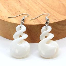 Dangle Earrings KFT Natural White Shell Spiral Hook Women Earring Mother Of Pearl Bell Ringer Eardrop Jewellery Girls Silver Colour