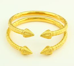 New Arrowhead Openable 14 k Yellow Fine Solid Gold Filled Bangle Engraved Trendy aiguille Pattern Bracelet 2 Piece Jewelry Wholesa2383781