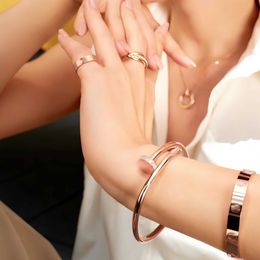 A Classic Cartres Bangle S925 Sterling Silver Fashionable Diamond Inlaid Nail Bracelet for Female Minority Design Style High Grade Feel Plating 18K Gold Personaliz