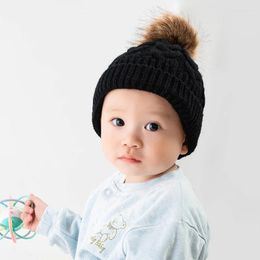 Berets Winter Warm Big Pompom Parent Child Knitted Hat Solid Colour Hairball Boys Girls Hats Outdoor Adult Skullies Knit Ski Cap