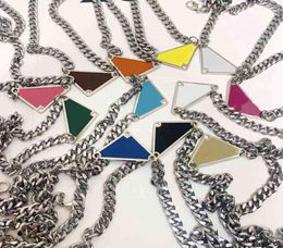 Luxury Design Pendant Necklaces Fashion for Man Woman Inverted Triangle Letter Designers Jewelry Trendy Personality Clavicle Chain9786569