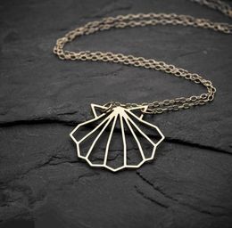 Geometric Origami Sea Clam Shell Necklace Nautical Ariel Mermaid Conch Seashell Pendant Chain Necklaces for Ocean Beach Party Gift8180272