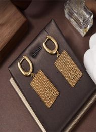 Designer Hoop Stud Earrings For Women Earring Luxurys Designers Love Gold Earrings Letters Sqiare Studs Charm Jewelry9989114