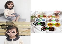 INS Newest Unisex kids girls boys sunflower sunglasses girls sunglasses ultravioletproof kids glasses boys glasses designer acces9848922