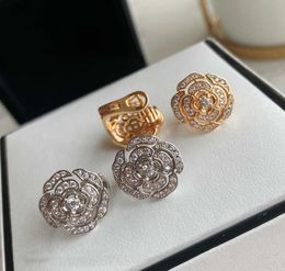 2022 Brand Pure 925 Sterling Silver Earrings Rose Gold Flower Camellia Clip Design Earrings Diamond Fine Luxury Top Quality Lady7463399
