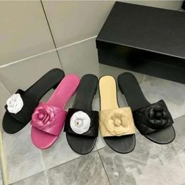 Chanells Camellia c Wome's Channel Flower Sandal Interlocking Slippers Quilted Stylish Beige Black White Flats Mule Pool Beach Thong Slide Flip Flops Shoes