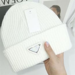 Casual Women's Hats Cashmere Wool Knitted Beanies Autumn Winter Brand New Fold Thick Knitted Girls Skullies Beanies Outdoor F237Z