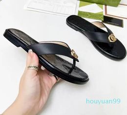 Womens slippers Flap slippers Gear underpants Luxury fashion casual large Sandals
