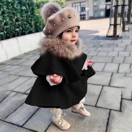 Baby Girl Faux Fur Hooded Cloak Winter Toddler Infant Girls Princess Cape Outwear Tops Warm Kids Clothes 1 2 3 4Y 231226