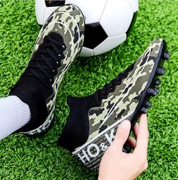 New Men's Soccer Shoes Outdoor Training Football Boots Training Shoes Ultralight Soccer Cleats Sneakers Drop Shipping Light