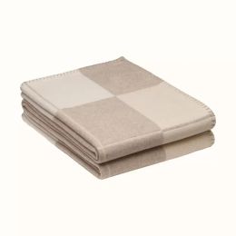 Top Luxury letter Cashmere Soft Wool Scarf Shawl Portable Warm Sofa Bed Fleece Knitted Throw Blanket Autumn Woman