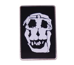 Salvador Dali Skull Brooch Naked 7 Women Famous Painting Art badge The Morphing Body Skulls and the Female Bizarre Image Pin7177548