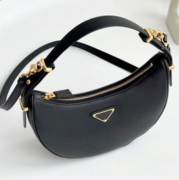 Shoulder Bags P Arque Designer Bag Shoulder Luxury Handbags Womens Fashion Cross Body Classic Half Moon Triangle Messenger Large Capacity 11 Colors Amazing Quality