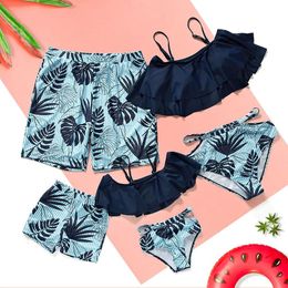 Wear Leaf Family Matching Swimsuit Boatneck Mother Daughter Swimwear Mommy and Me Beach Dress Clothes Outfits Father Son Swim Trunks