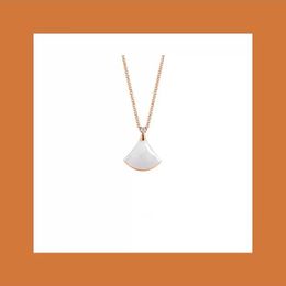 Fan shaped small skirt necklace for women full of diamonds, pure silver, light luxury, niche white, mother of pearl, red agate, collarbone chain