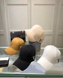 2021 luxurys designers baseball hat high quality material production details exquisite fashion summer travel essential sunshade ca5617071