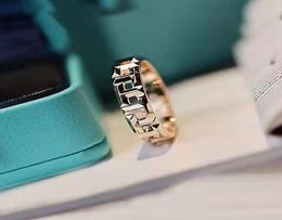 Luxury Designers rings Band Rings couple ring geometric simplicity fashion high quality gifts party shopping is very beauul nice1185484