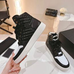 Hot designer womens shoe shoes sneakers Footwear Sports Shoes Luxury Channel Sneakers black white panda High-top casual shoes Running Trainers size 35-42