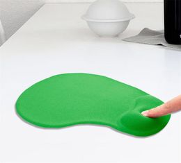 Silicone Wrist Guard Mouse Pad Nonslip Mouse Pad Memory Foam Hand Rest4384526