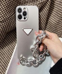 Phone Case With Chain Luxury Designer Classic Letter Mens Womens Shockproof Phones Cases High Quality For iPhone 13 11 12 pro max 2513297