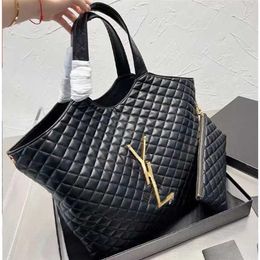 Evening Bags Totes I CARE maxi shopping in quilted lambskin leather large capacity shoulder tote bag diamond with chain coin walle287Q
