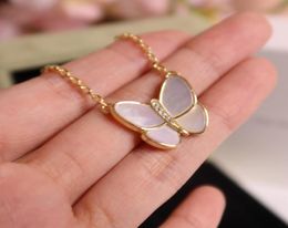 Sweet personality fritillary butterfly necklace with gold plating High quality simple party Goddess model Popular br2068658