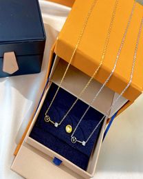 Luxury Designer Necklace For Women 925 Silver Jewellery Designers Pendant Necklaces V Gold Chains Diamond Party Wedding Lovers Gift 7792098