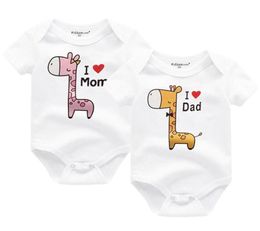 Clothing Sets 2021 Fashion Tiny Cottons Baby Gilrs Bodysuits I Love Momi Dad Printed Short Sleeves Born Girls Clothes3602362