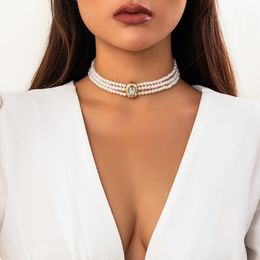 Hot Selling Light Luxury Short Imitation Pearl Choker Girls Pearl Necklace Set Multi-Layer Wear Beaded Necklace Bracelet Set