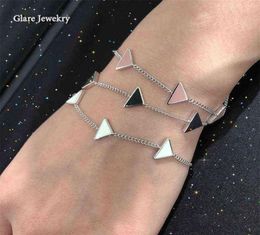 Ins style simple P home Bracelet versatile temperament geometric inverted triangular chain bracelet fashion enamel hand ornament f2059456