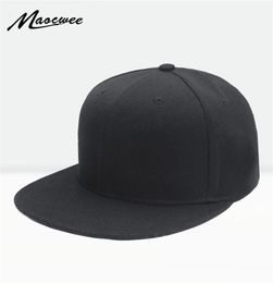Whole 2017 Brand New Cap Outdoor Cap Men and Women Adjustable Hip Hop Black Snap back Baseball Caps Hats Gorras T2001168970088