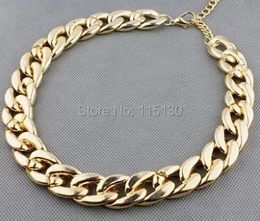 Vintage Gold Colour Chunky Chain Necklace For Women Long Chian CCB Plastic Female Collar Necklace Fashion Jewellery 231226