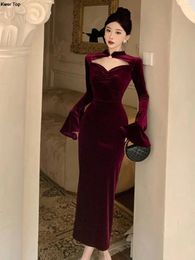 Casual Dresses Women Sexy Hollow Out Burgundy Party Dress Vintage French Flare Sleeve Bodycon Velvet Wedding Autumn Winter Robe