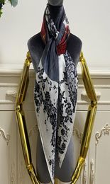 Women039s square scarf 100 silk material print Skirt lace pattern beautiful scarves shawl size 130cm 130cm5273974