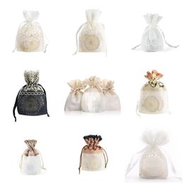 10X14CM Five Petal Flower White Lace Yarn Bag Folded Bottom Jewellery Drawstring Bag Creative Gift Slub Yarn Drawstring Pocket 231226