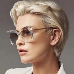 Sunglasses European American Style For Women Vintage Retro Cat Eye Shape Sun Glasses Gradient Lens Female Sunglass
