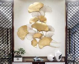 Modern Luxury Wrought Iron Wall Hanging Ginkgo Leaf Crafts Decoration Home Background Wall Sticker Porch Metal Mural Accessories L3656617