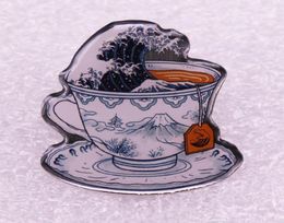 Art Teacup Creativity Enamel Pins Women Badge Backpack Collar Lapel Pin Hat Jewellery Gifts for Friends2552979