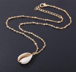 Fashion Natural ShellWrapped Gold Necklace for Women Natural Cowrie Shell Pendant With Double Bails Gold Trim Chain Necklace9932154