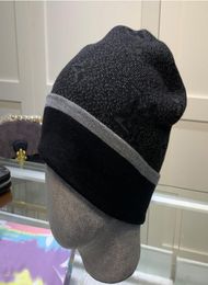 fashion mens designer hats bonnet winter beanie knitted wool hat plus velvet cap skullies Thicker mask Fringe beanies hats5811922