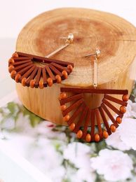 2020 Vintage Sector Handmade Brown Weave Wooden Drop Earrings For Women Trendy Geometric Wood Statement Earring Korean Jewelry18531594