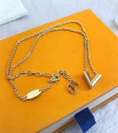 Jewellery Designer Pendant Necklace For Women Men Designers Necklaces Gold Chain Party Wedding Gift Lovers Luxury Letter L Box6916007