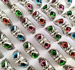 30pcslot New Retro Cute Men and Women Charm Punk Owl Ring Vintage MultiColor Eyes Creative Jewellery Party Gift Favor7141453