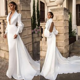 Modest Unique 2024 Juliet Long Sleeve Wedding Dresses Mermaid Trumpet V-neck Piping Detachable Train Dubai Bridal Dress Robes De