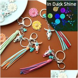 Keychains & Lanyards Luminous Flowers Leather Tassel Keychain Glow In The Dark Bracelets Wooden Bead Wristlet Fy3453 Ss0401 Drop Deli Otamo