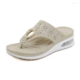 Sandálias Bohemian 2024 Summer Mulheres Wedge Leather Casual Plataforma feminina Sapatérs Sapatos Senhoras confortáveis Praia Grande tamanho 3392