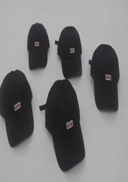 KITH TREATS TOKYO Hat Men Women Alphabet Embroidered Baseball Cap Eaves Hat Casual Cap Classic Tongue Hat Q07031323089