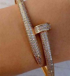 2021 Luxury 18K Gold Printed Copper Snake Screw Bangle Bracelet Gold Plated Diamond Women Nail Bracelet3211545