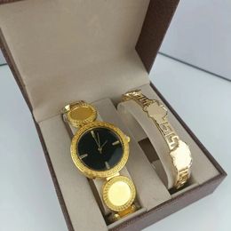 Orologio a lancetta quadrato per donna Orologi da polso al quarzo moda piccoli Designer Luxury Brand Orologio da donna Lady Donna da polso femminile 2023